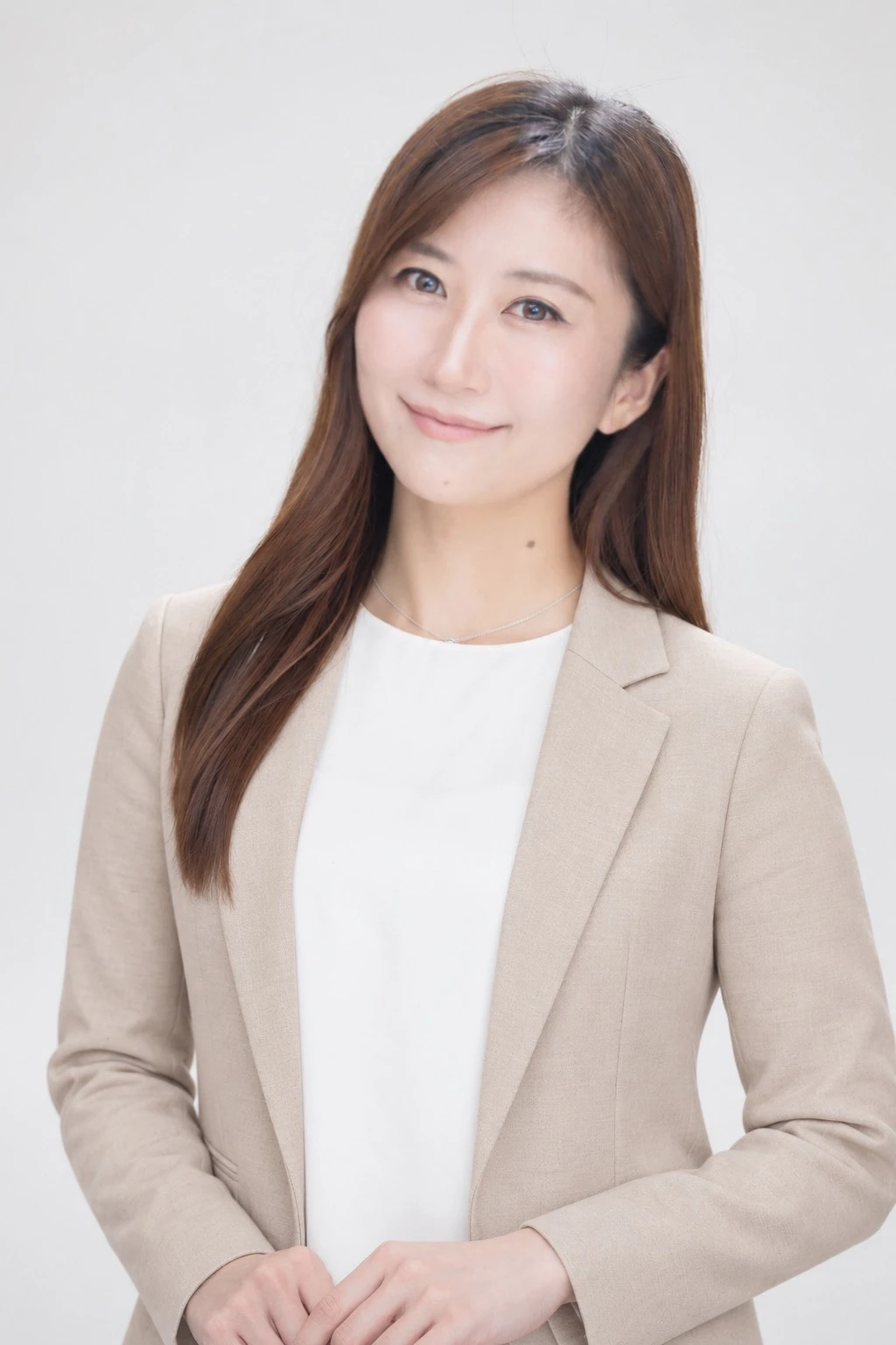 株式会社HELMIO 代表 新島麻生