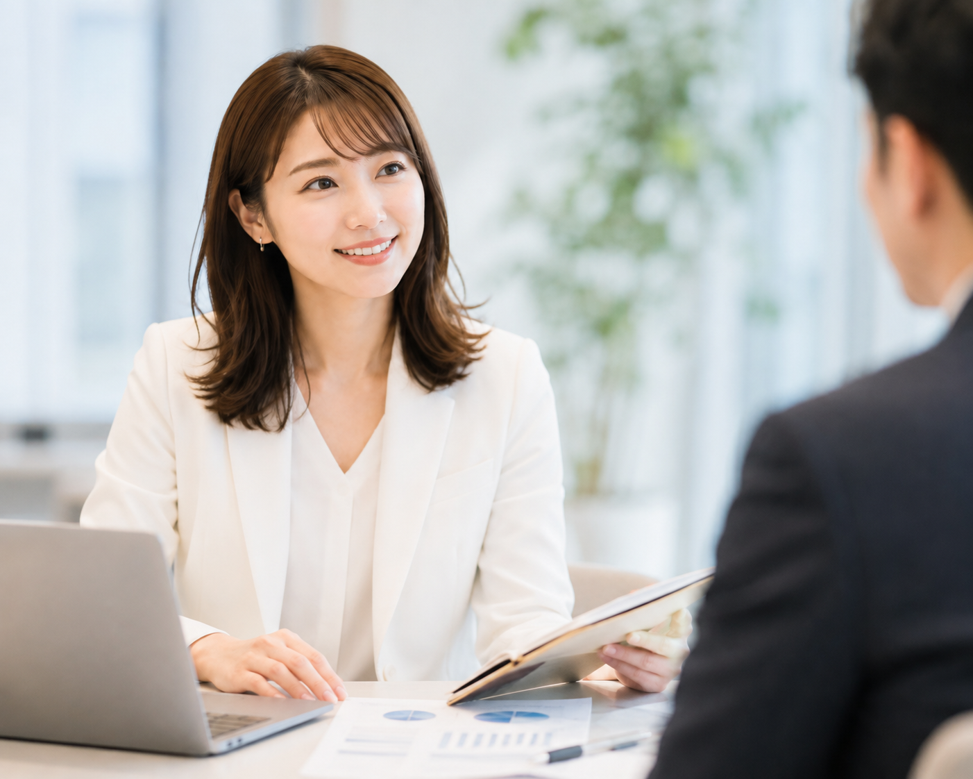 取材を起点に企業のニュースを設計する専属ニュース室